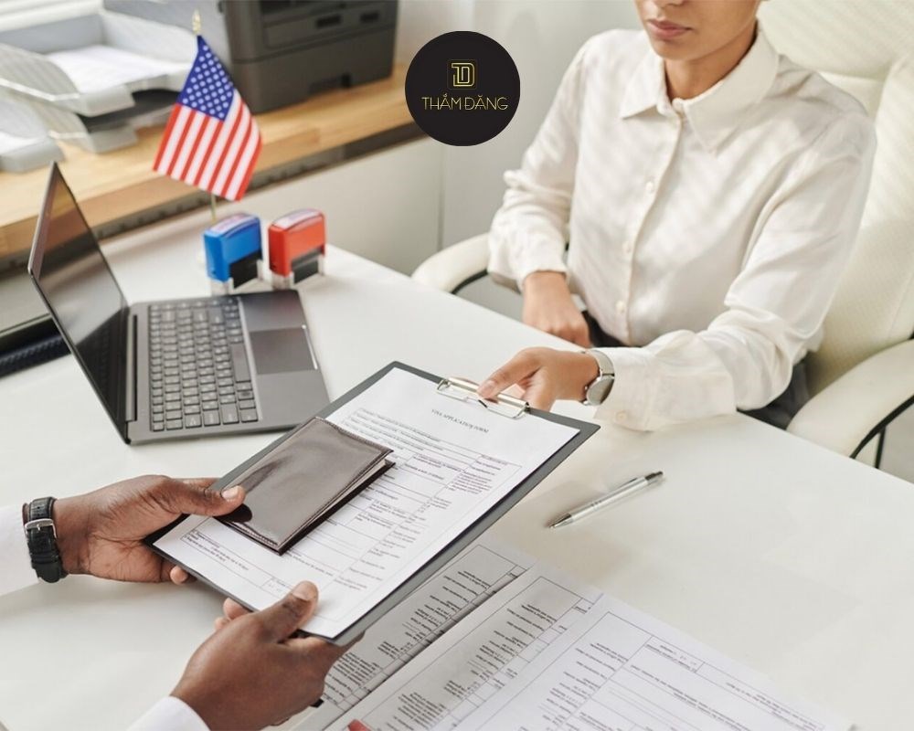 đi phỏng vấn visa mỹ mặc gì để tạo ấn tượng