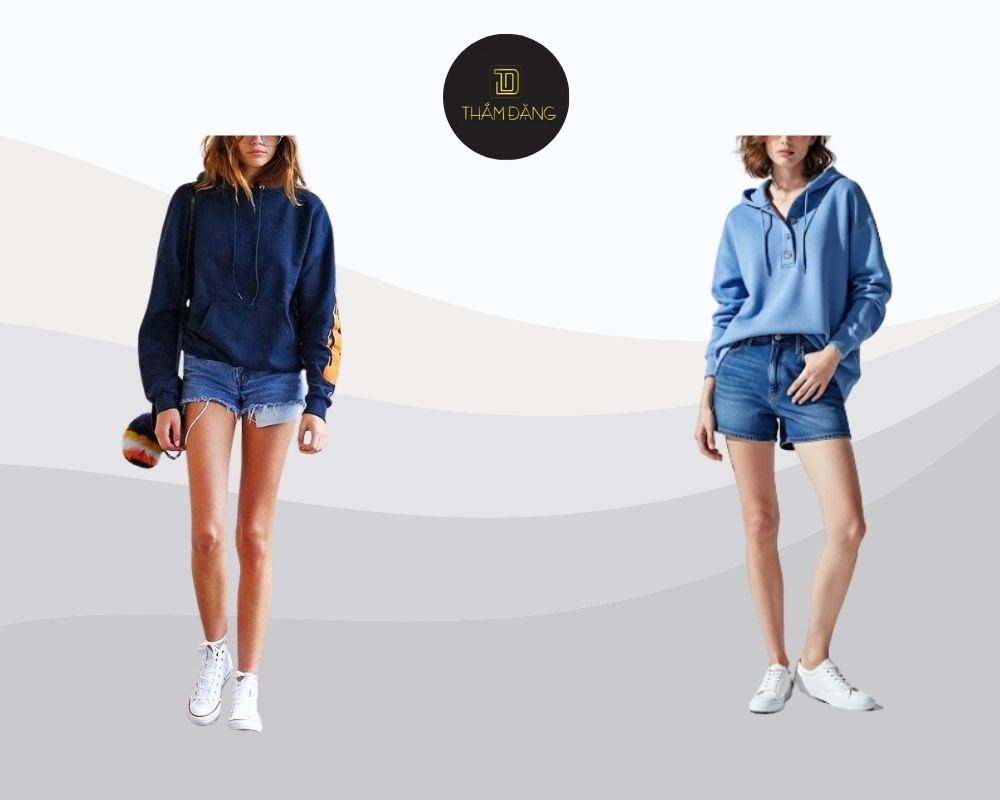 Quần short jean mặc với áo gì? Mix với áo hoodie là mọt cách phối đồ với quần short jean nữ để đi học hoặc ngày se lạnh