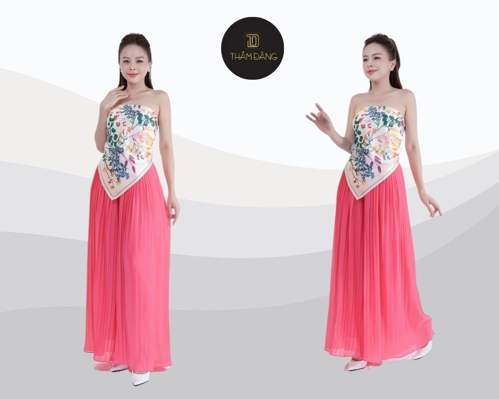 Quần dài ống rộng dập ly tạo vẻ ngoài sang trọng, thanh lịch, hoàn hảo cho các sự kiện trang trọng